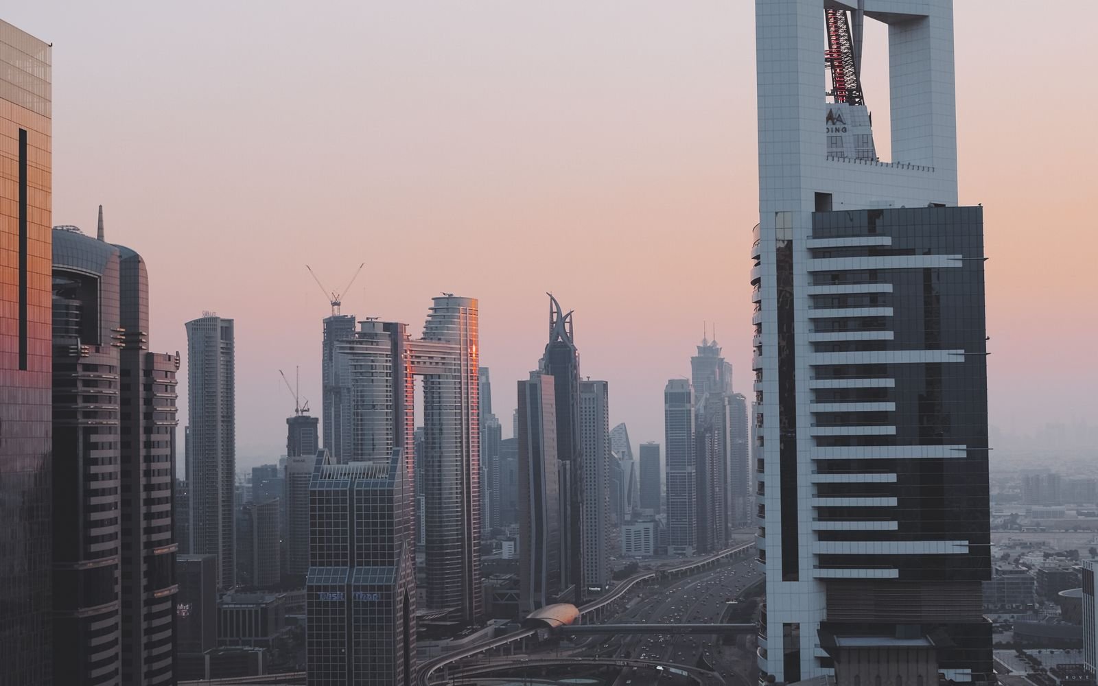 Dubai high-rise district for a non-resident mortgage guide